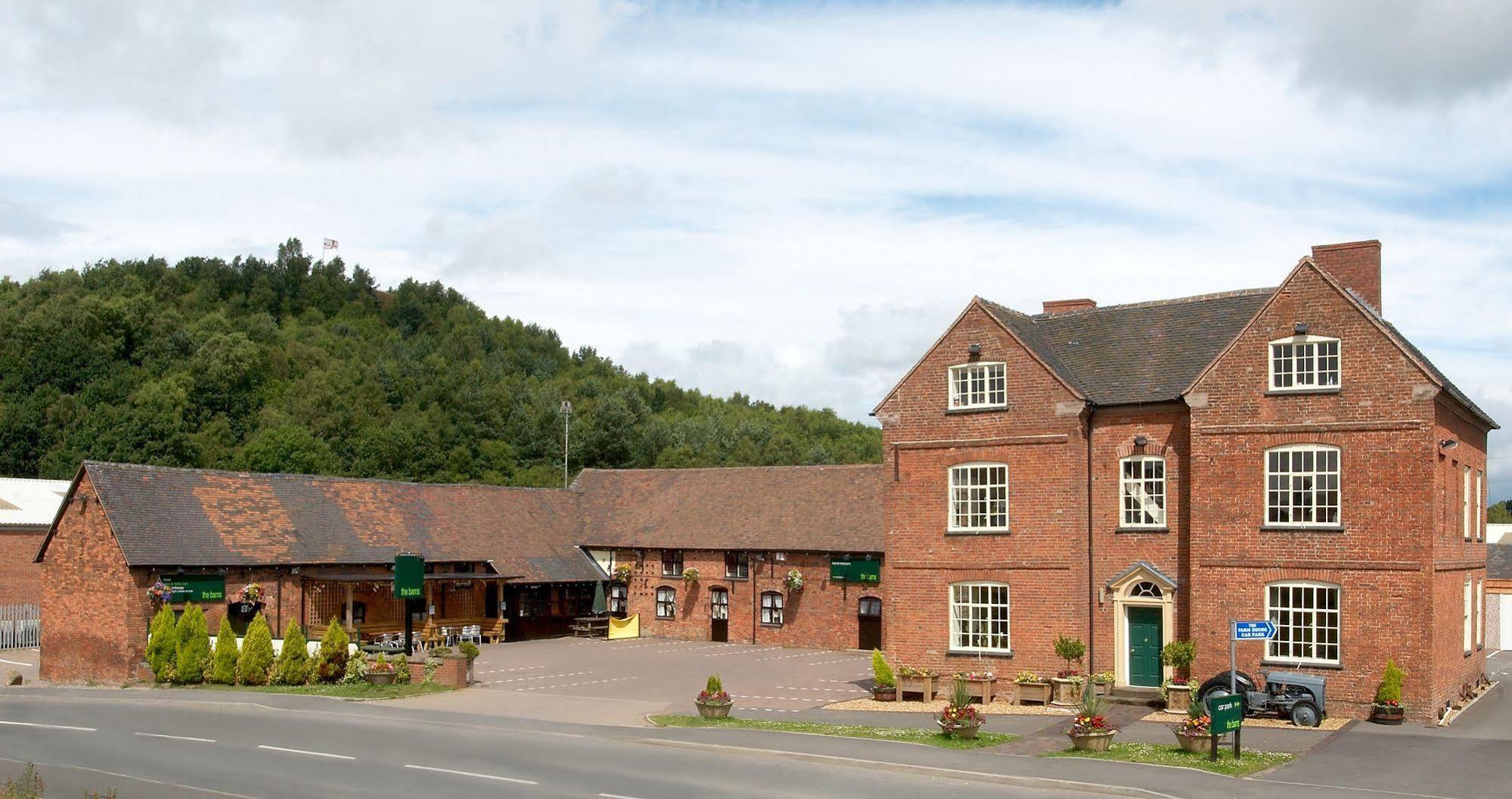 The Barns Hotel Cannock Eksteriør bilde